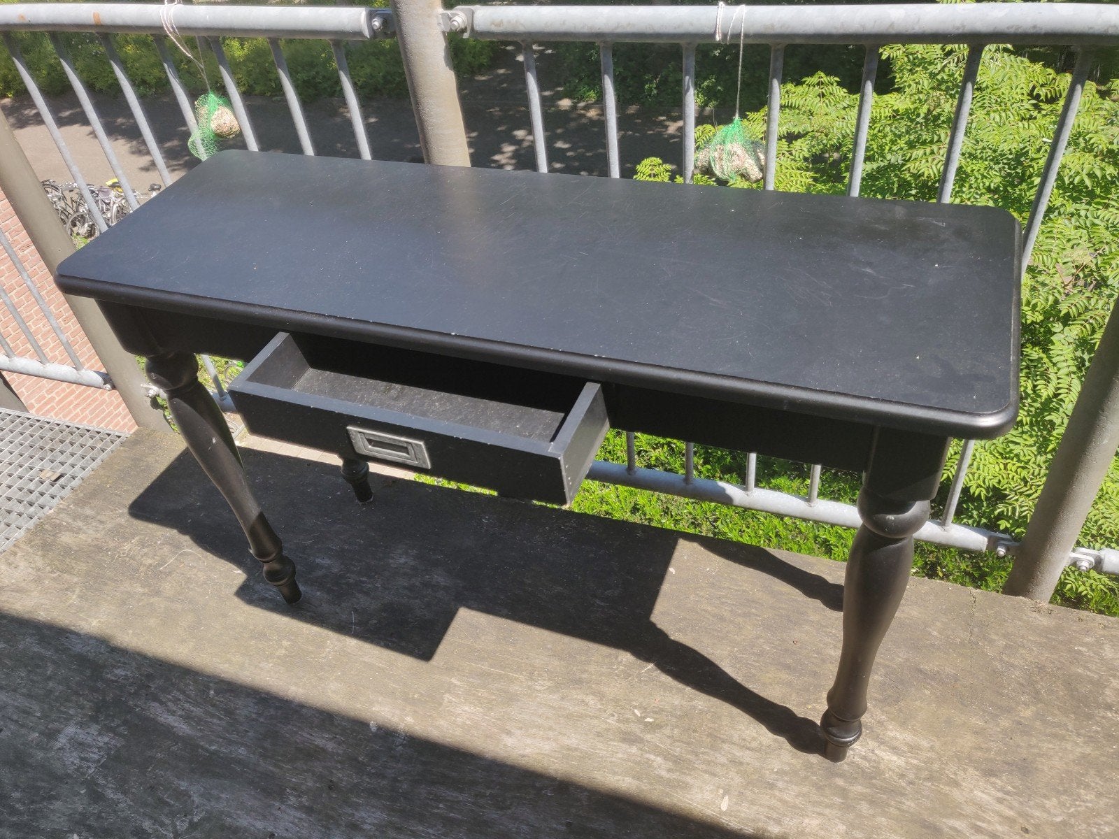Zwarte Sidetable/ gangtafel, Ophalen, 25 tot 50 cm, Rechthoekig, 100 tot 150 cm