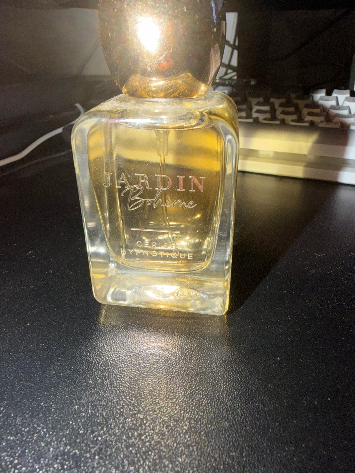 Jardin parfume, Sieraden, Tassen en Uiterlijk, Uiterlijk | Parfum, Verzenden, Zo goed als nieuw