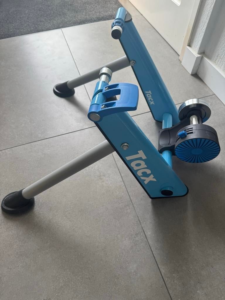 Tacx Blue Twist T2675 Fiets Trainer - Indoor Training, Ophalen, Overige typen, Staal, Zo goed als nieuw