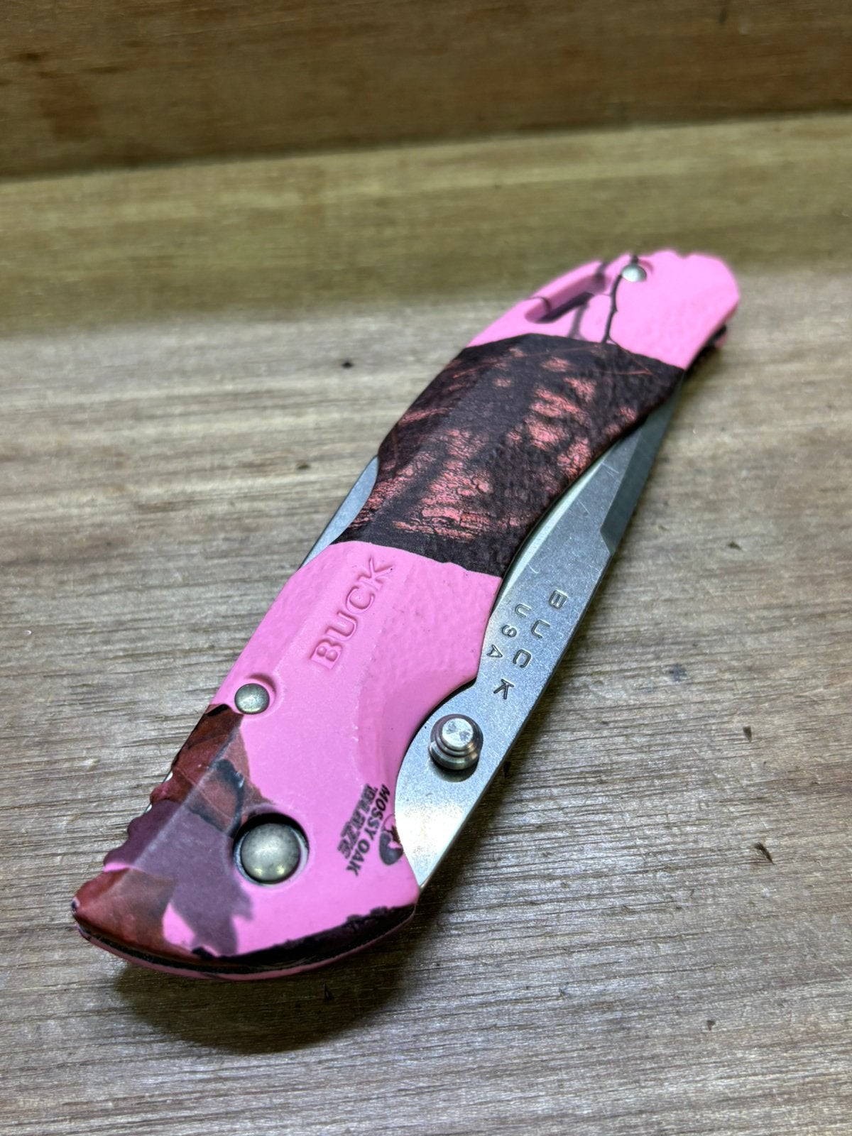 Buck u.s.a.  285 Zakmes Roze Camouflage - Mossy Oak Blaze, Ophalen of Verzenden, Zo goed als nieuw