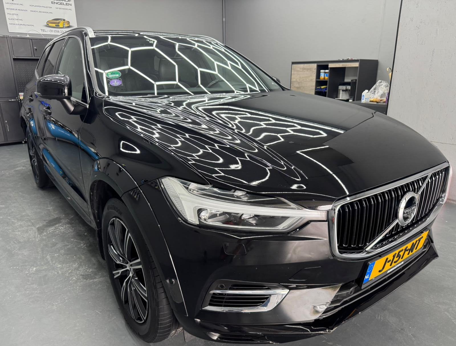 Volvo XC60 T8 Twin Engine 390pk Geartronic AWD Plug-in, Auto's, Automaat, 1969 cc, Zwart, Plug-in hybride