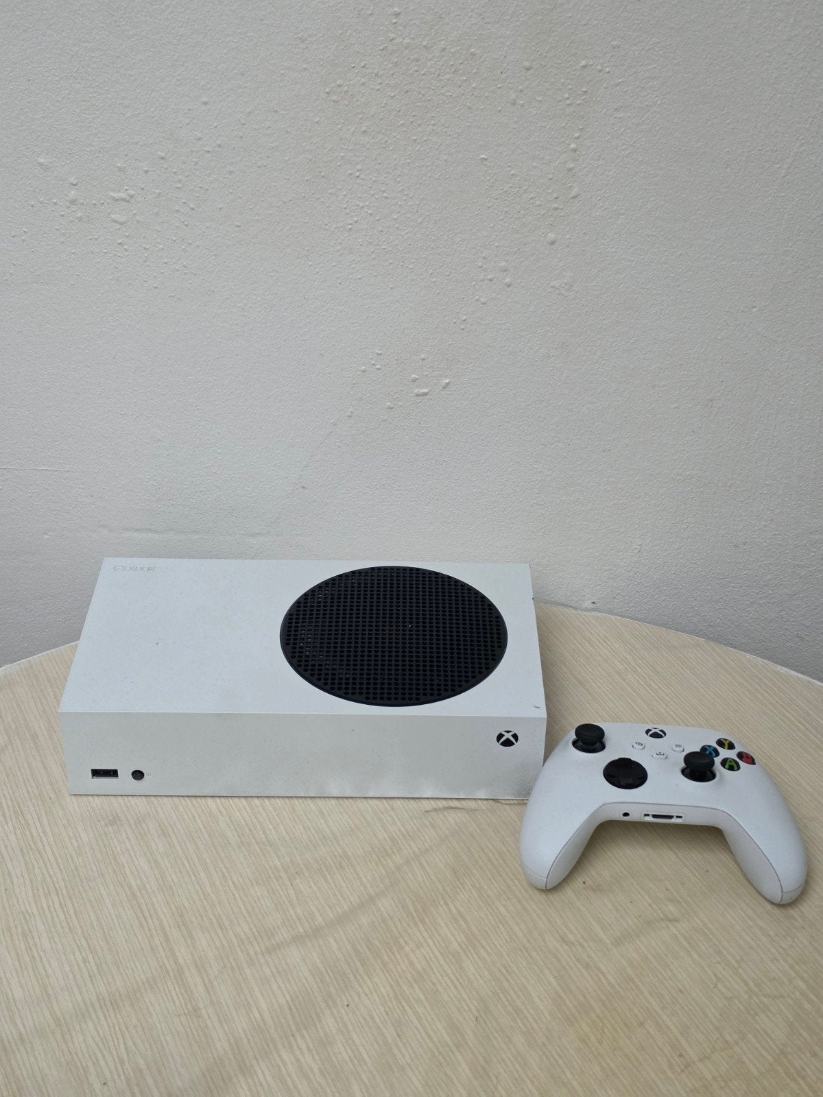 xbox series S met Gioteck BPSX Battery Pack - zeer goede sta, Ophalen of Verzenden, Gebruikt