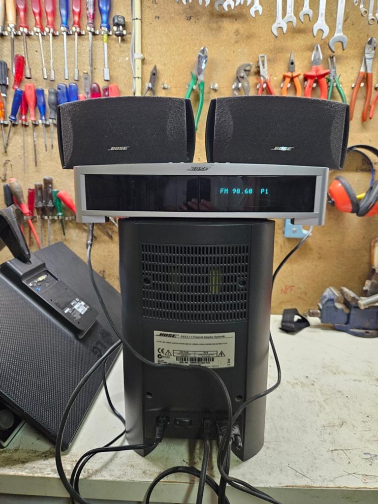 Bose  321 soundsysteem, 70 watt of meer, Zo goed als nieuw, Dvd-speler, Ophalen