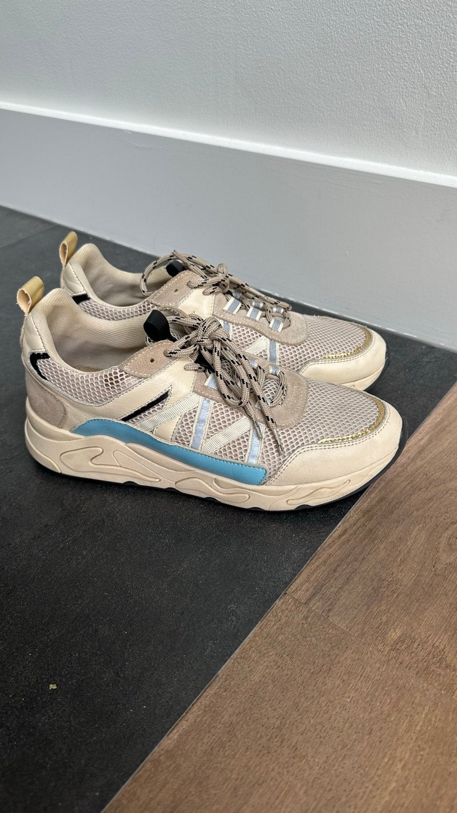 Ann rocks sneakers maat 41, Kleding | Dames, Schoenen, Ophalen of Verzenden, Gedragen, Beige, Sneakers of Gympen