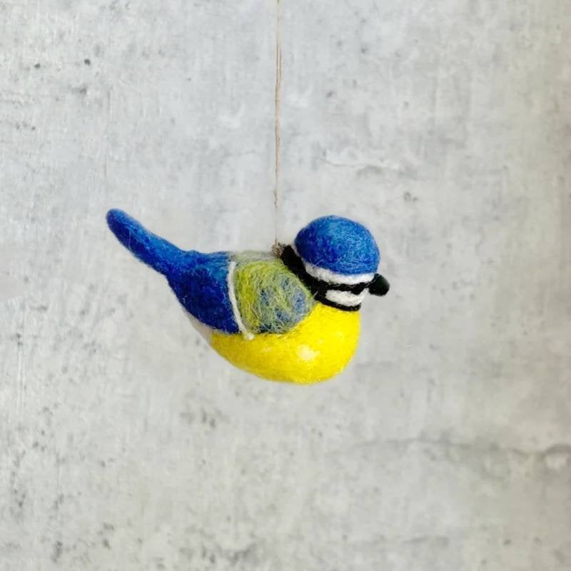 Vilten vogel hanger pimpelmees leuk als cadeau, Meerkleurig, -, Nieuw, Ophalen of Verzenden