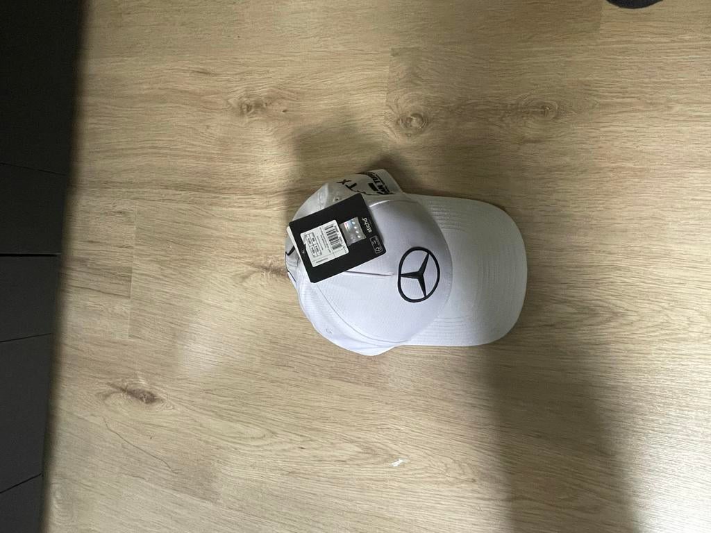 Mercedes F1 Team Pet - Nieuw!, Kleding | Heren, Ophalen of Verzenden, Nieuw, One size fits all, Pet
