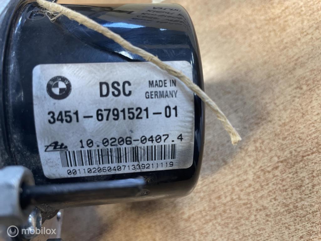 Foto 2 van ABS module BMW 1-serie E87 LCI 118i  34512460468