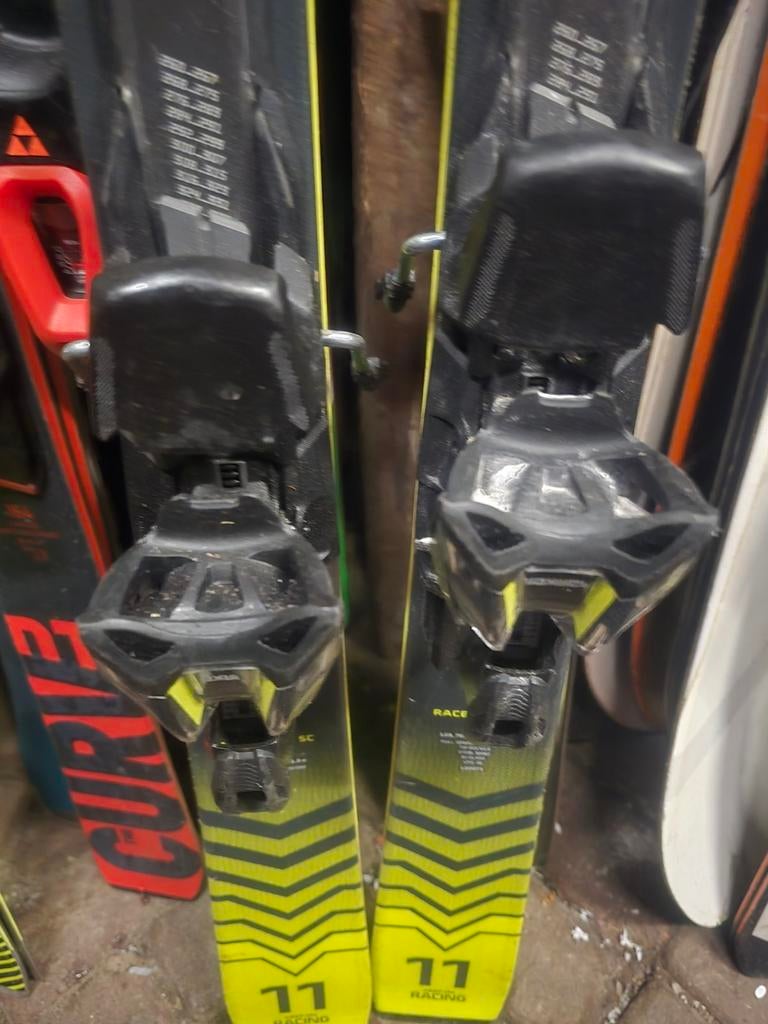 155 160 165 170cm VOLKL RACETIGER SC UVO GEVORDERD, Overige merken, 140 tot 160 cm, Ophalen of Verzenden, Zo goed als nieuw