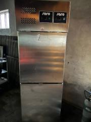 SARO Horeca Koelkast/Vriezer, Witgoed en Apparatuur, Koelkasten en IJskasten, Ophalen, 200 liter of meer, 60 cm of meer, Met aparte vriezer