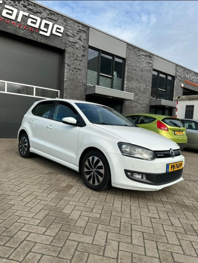 Volkswagen Polo 1.0 TSI 95PK 5D Bluemotion 2017 Wit, Voorwielaandrijving, 1011 kg, 95 pk, Wit