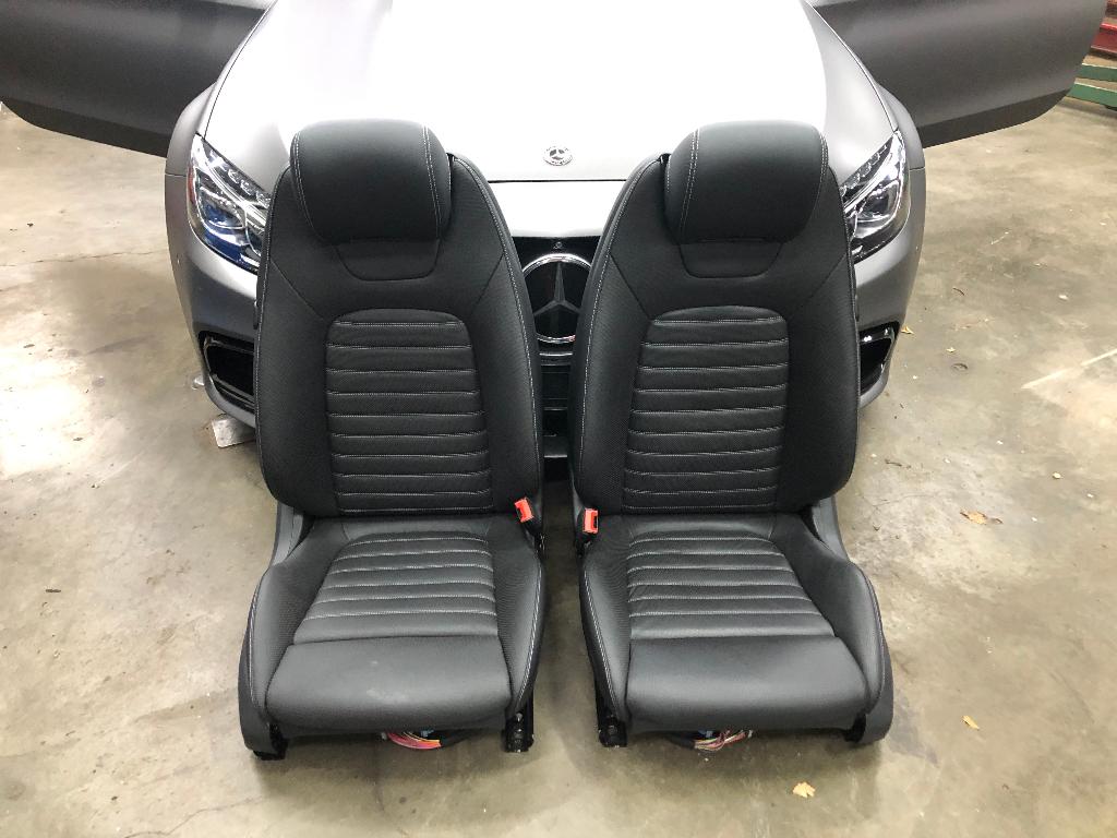 Mercedes A205 C-klasse cabrio interieur - vol-optie stoelen, Ophalen, Gebruikt, Mercedes-Benz