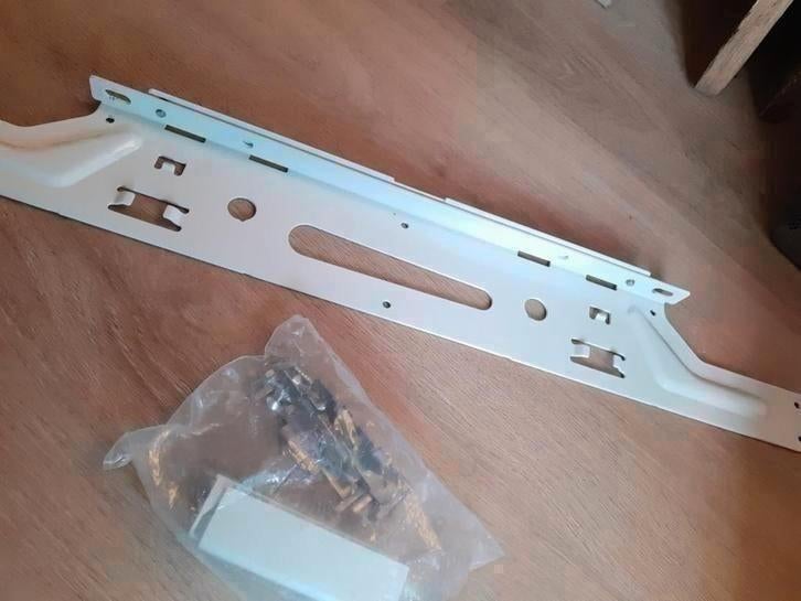 Liebherr Miele Koelkast bevestigingsbeugel, Witgoed en Apparatuur, Onderdelen en Toebehoren, Ophalen of Verzenden, Nieuw