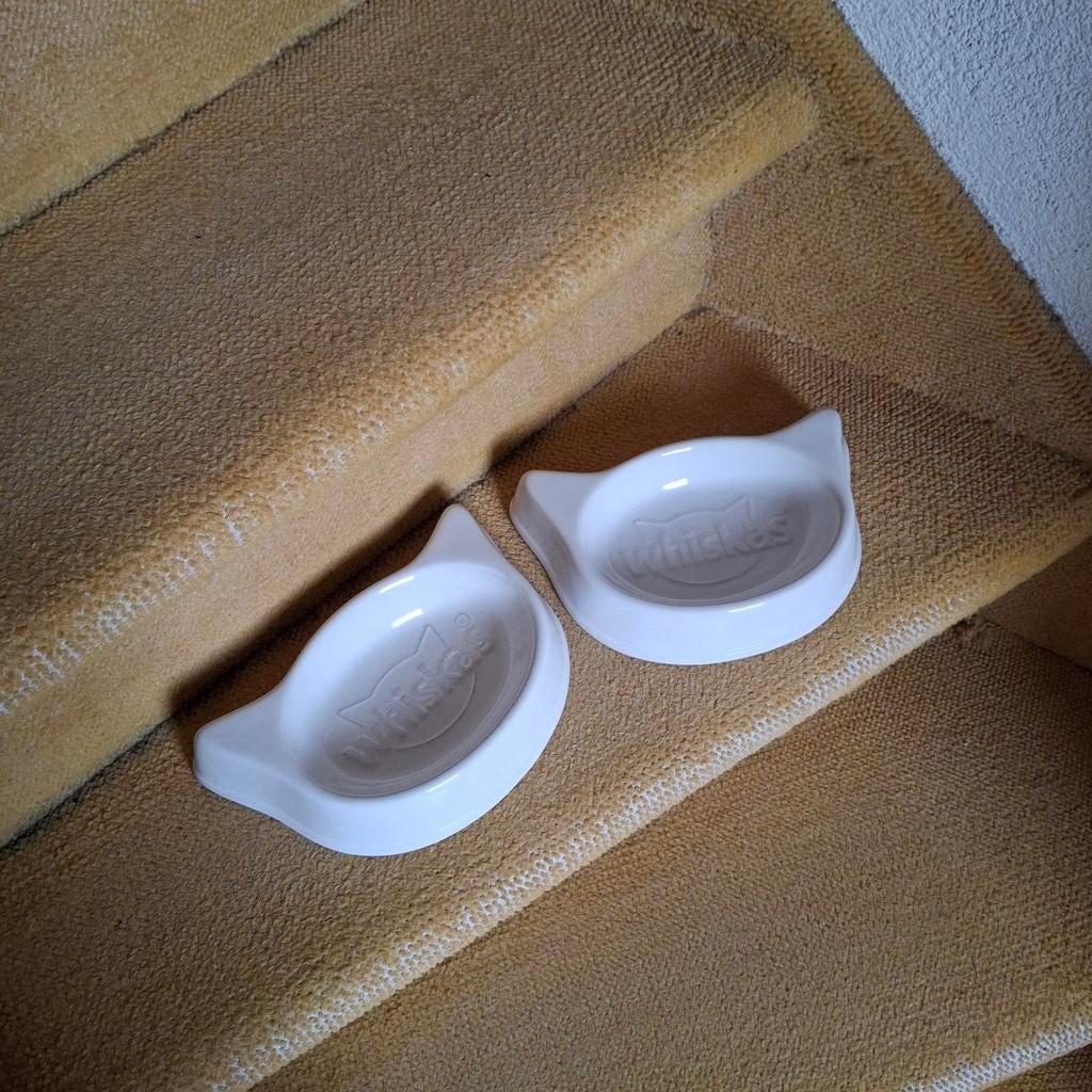 Whiskas  voerbakken  poes wit, Ophalen of Verzenden