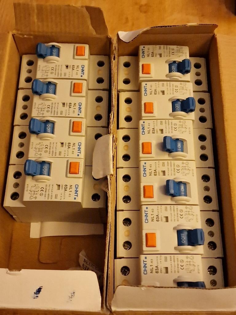 Nieuw Chint aardlekschakelaar 63A 100mA NL1-63, 10st beschik, Ophalen of Verzenden, Nieuw