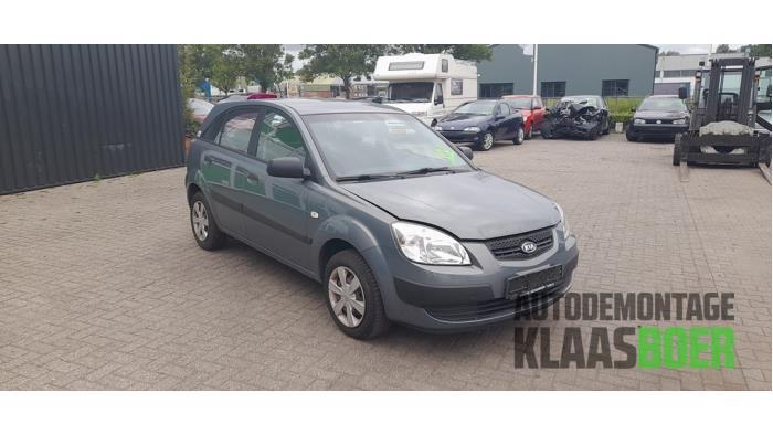 Scherm rechts-voor van een Kia Rio, Auto-onderdelen, -, -, Ophalen of Verzenden, -