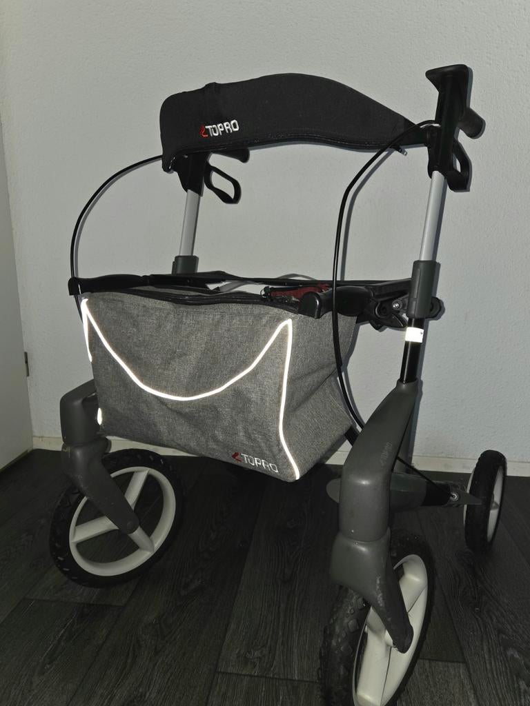 BLACK lichtgewicht TOPRO OLYMPOS M offroad ATR, Diversen, Rollators, Lichtgewicht, Opvouwbaar, Ophalen of Verzenden