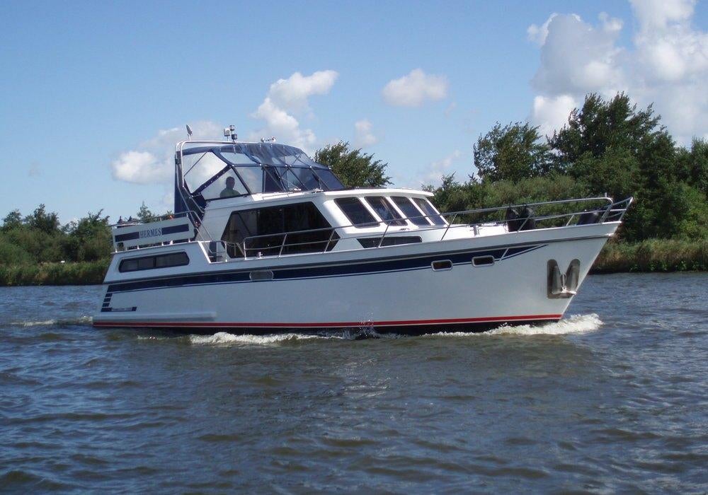POWERLINE 1300, Watersport en Boten, Ophalen, Gebruikt