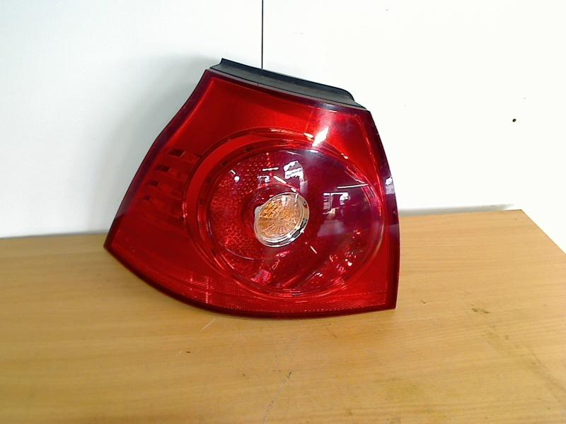 Achterlicht Links Volkswagen Golf V (1K1) (2003-10/2006-07), Gebruikt, Volkswagen, Volkswagen AG, Kundenbetreuung@volkswagen.de