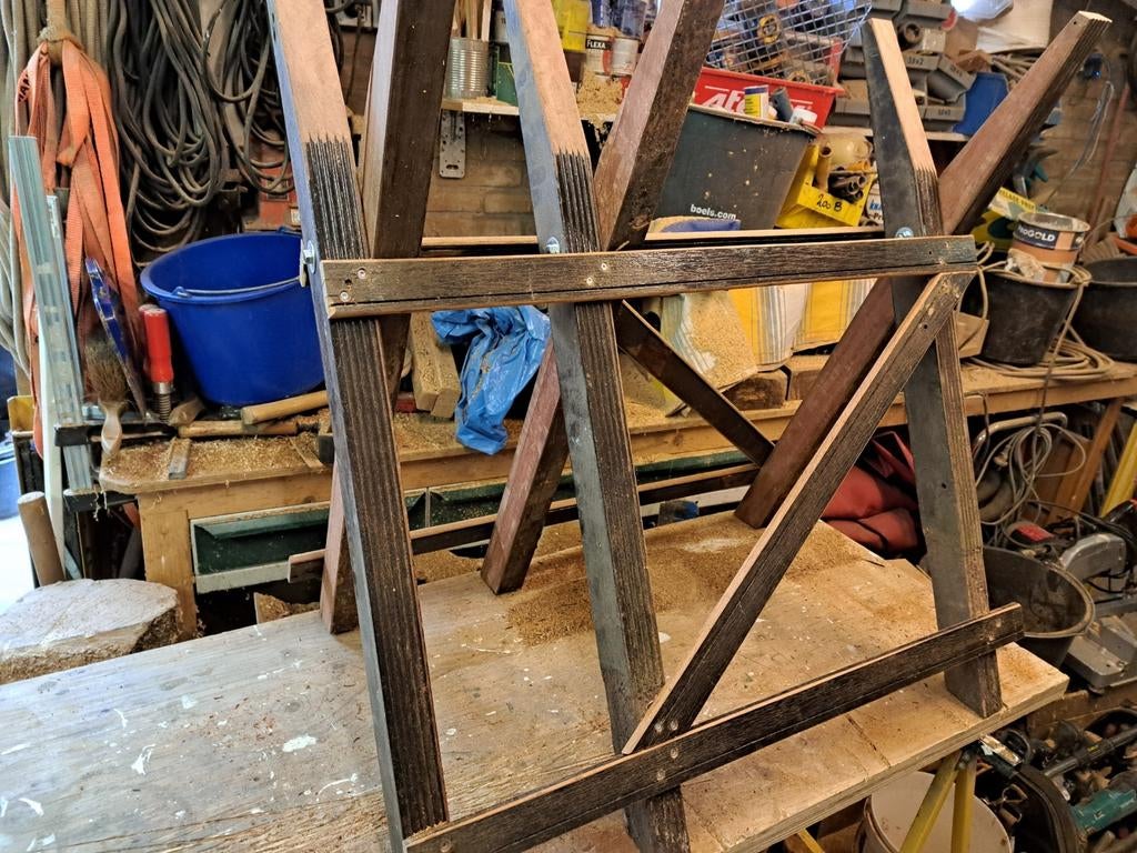 Te koop zaagbokken  bankirai 90euro  of vurenhout 55euro zaa, Ophalen of Verzenden, Overige houtsoorten, Blokken