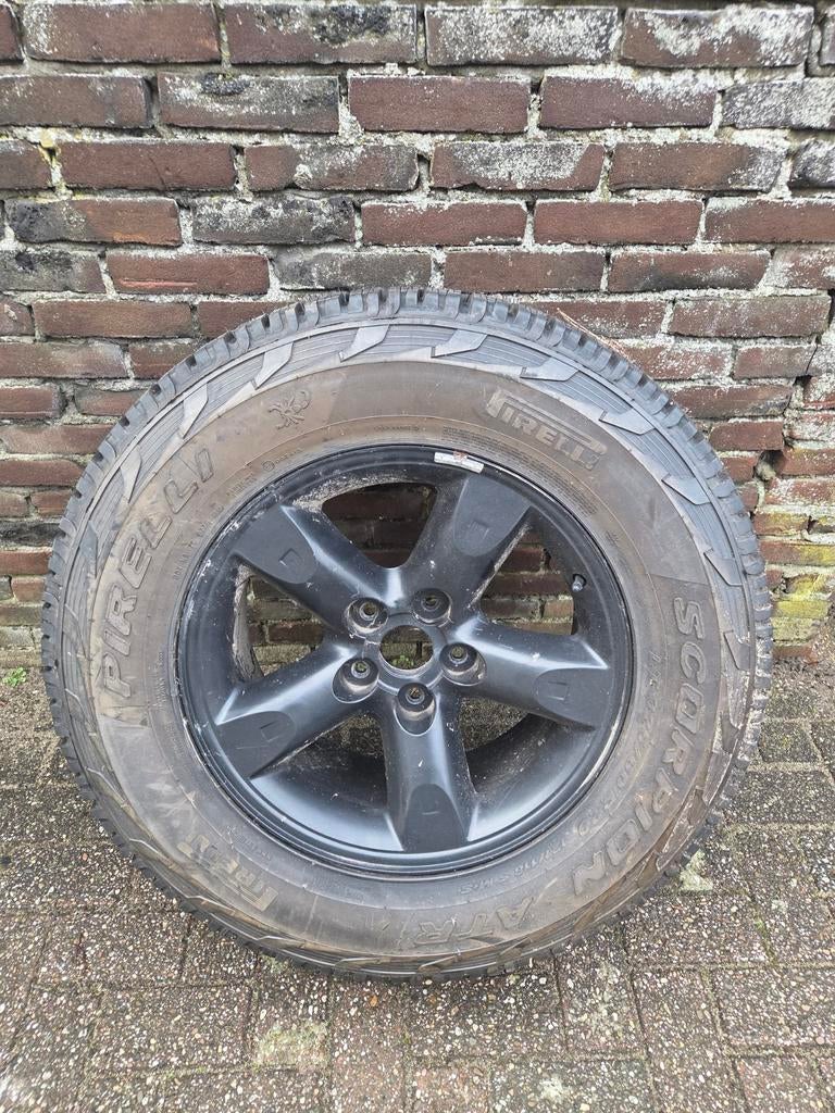 Reservewiel Dodge Ram - Pirelli Scorpion ATR 325/60R20, Auto-onderdelen, Banden en Velgen, Ophalen, Gebruikt, All Season, Terreinwagen
