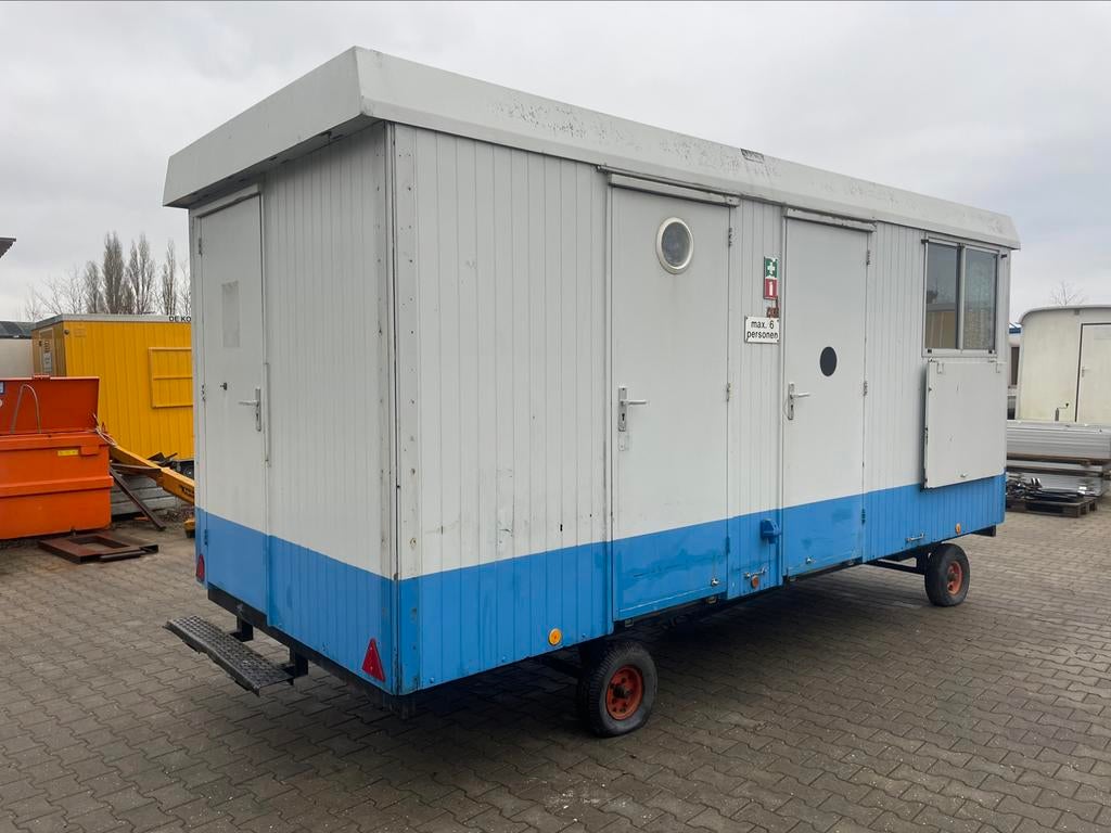 Grote Schaftwagen met berging en toilet, in nette staat, Ophalen of Verzenden