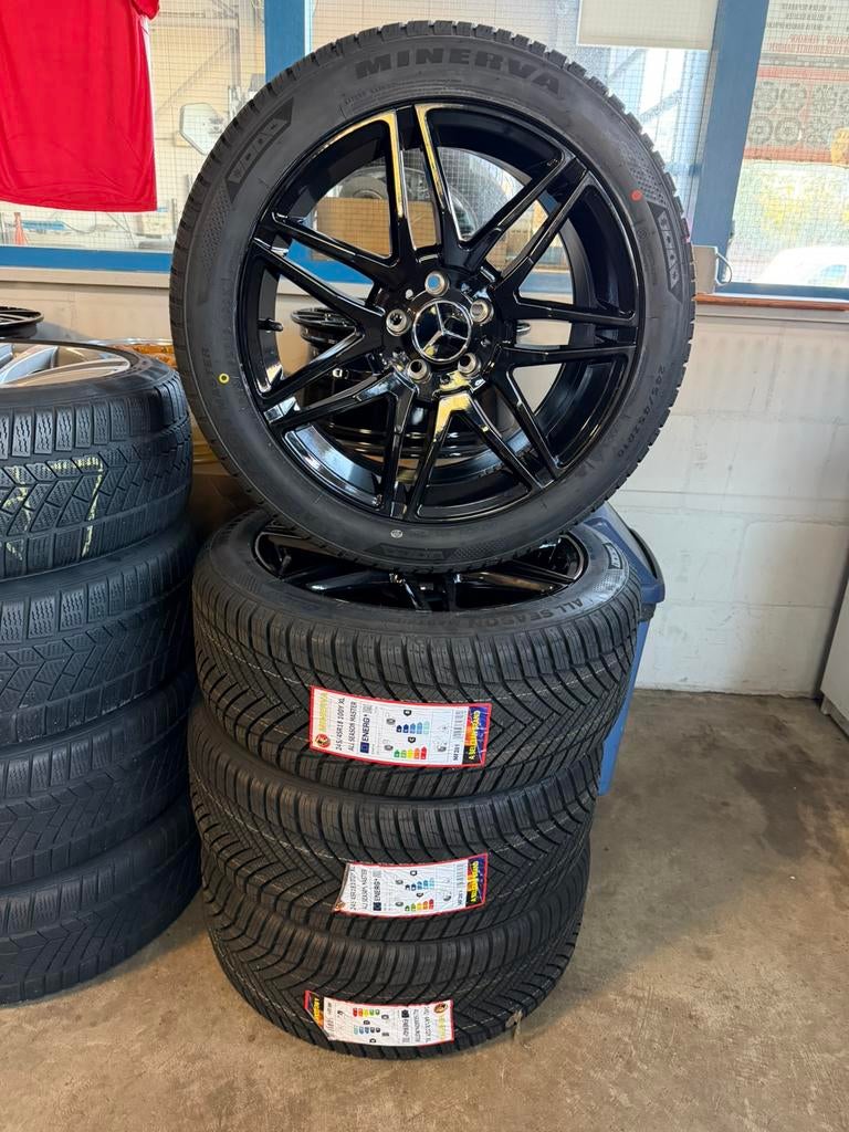 18 inch. Mercedes V-Klasse/Vito Allseason set +TPMS, Ophalen, 18 inch, 245 mm, Nieuw