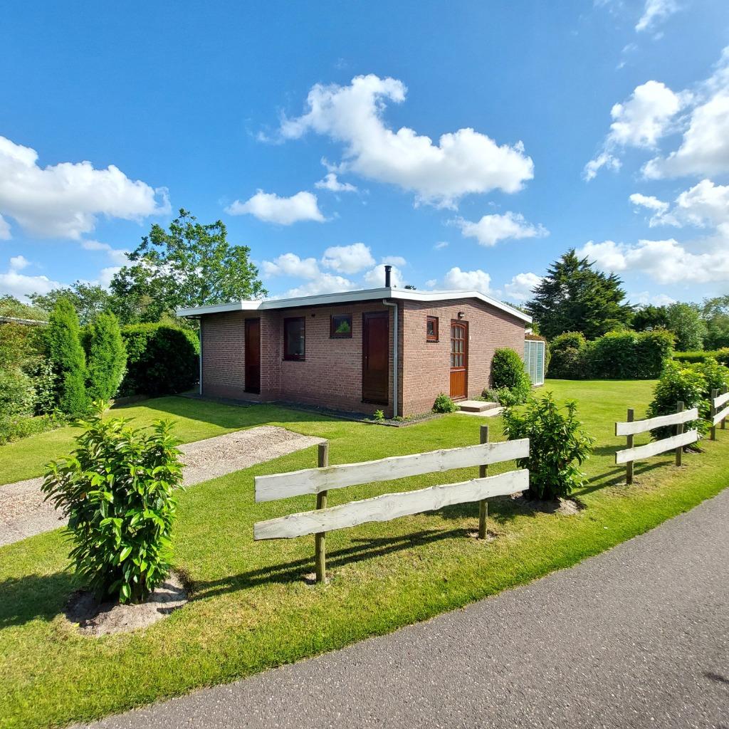 Vrijstaand vakantiehuis op 750m2 kavel nabij zee  Eureka 8, 2 slaapkamers, Tv, Noord-Holland, Landelijk