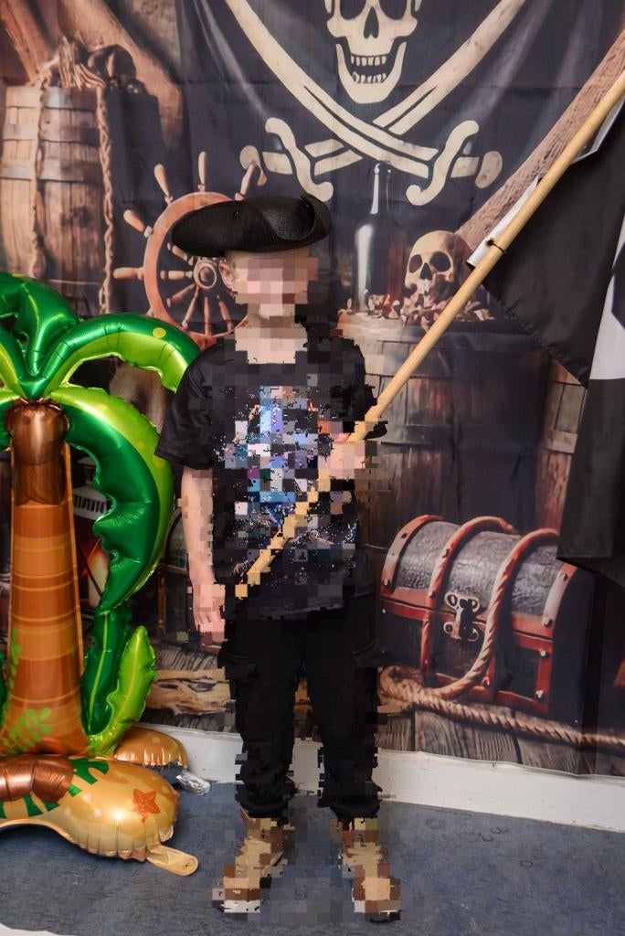 Piraten/ carnaval pet, hoofd doekjes, achtergrond doek, Ophalen of Verzenden, Zo goed als nieuw, 122 t/m 128, Jongen