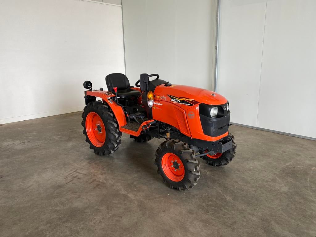 Kioti CS2520 mini tractor  en Kubota A211N, Zakelijke goederen, Agrarisch | Tractoren, Overige merken, Gebruikt, Tot 2500, Ophalen of Verzenden