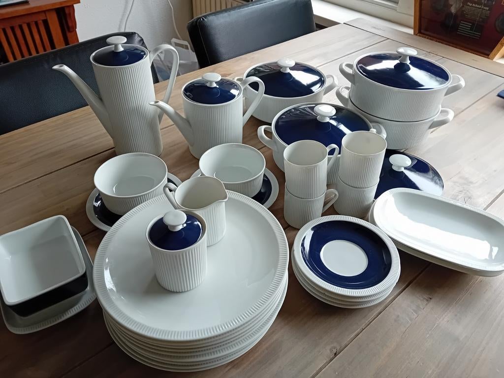 ICONISCH ARZBERG SERVIES UIT DE JAREN 60, Huis en Inrichting, Keuken | Servies, Ophalen, Zo goed als nieuw, Porselein, Overige stijlen
