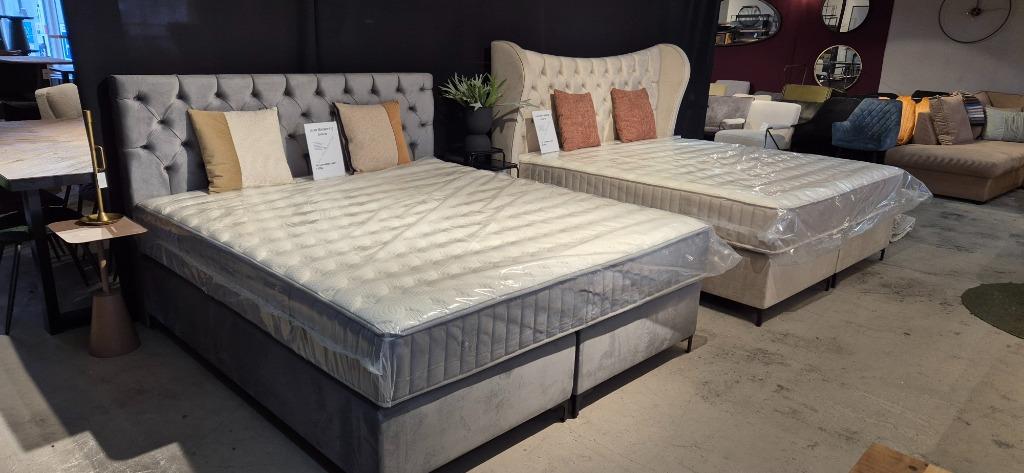 Luxe Boxspring combinatie Victoria, Huis en Inrichting, Slaapkamer | Boxsprings, Ophalen of Verzenden, 180 cm, 200 cm, Grijs