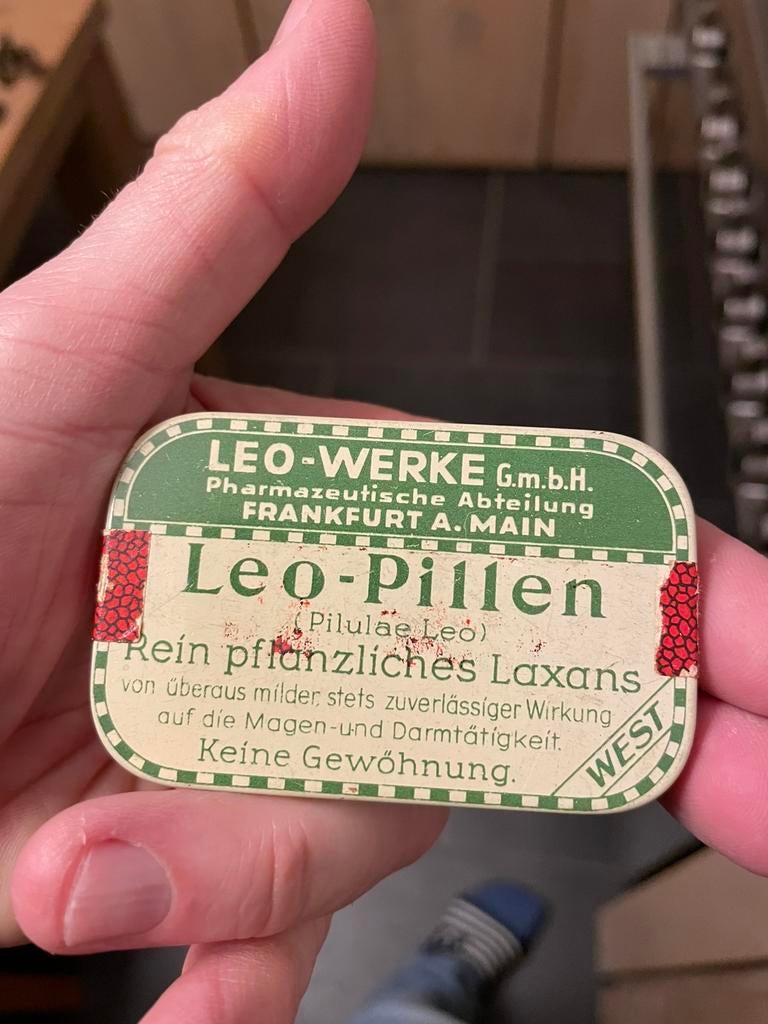 Blikje leo pillen, Verzamelen, Blikken, Ophalen of Verzenden, Zo goed als nieuw, Overige