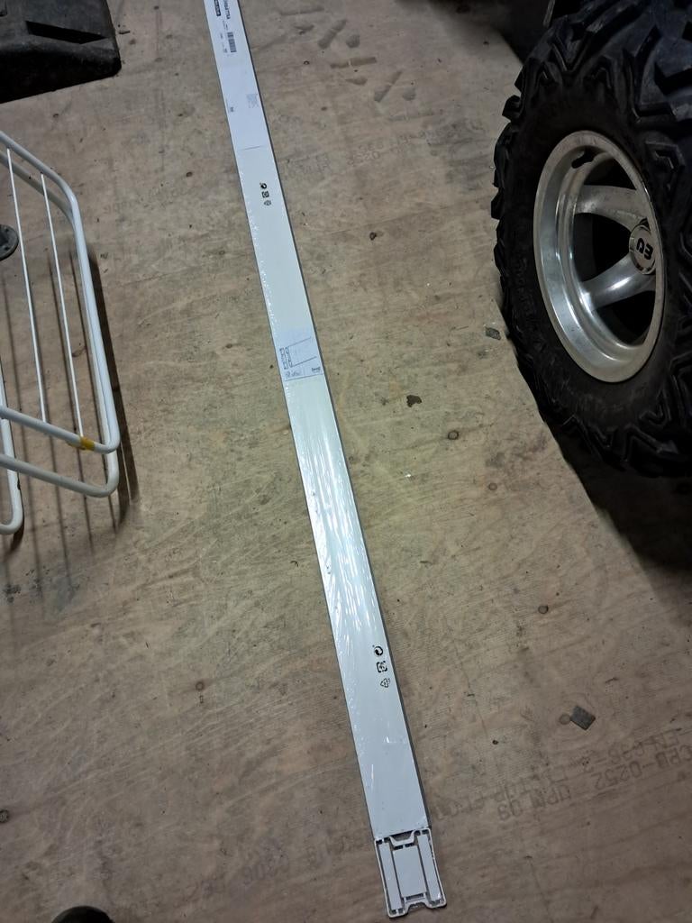 Ikea FÖRBÄTTRA keukenplint., Ophalen, Nieuw, Mdf, 200 tot 250 cm