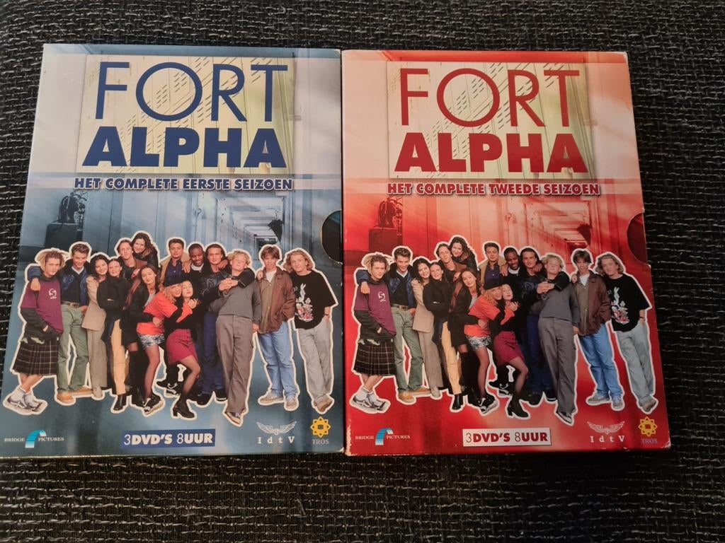 Fort Alpha Complete Seizoenen 1 & 2 DVD Boxset, Cd's en Dvd's, Alle leeftijden, Boxset, Drama, Ophalen of Verzenden