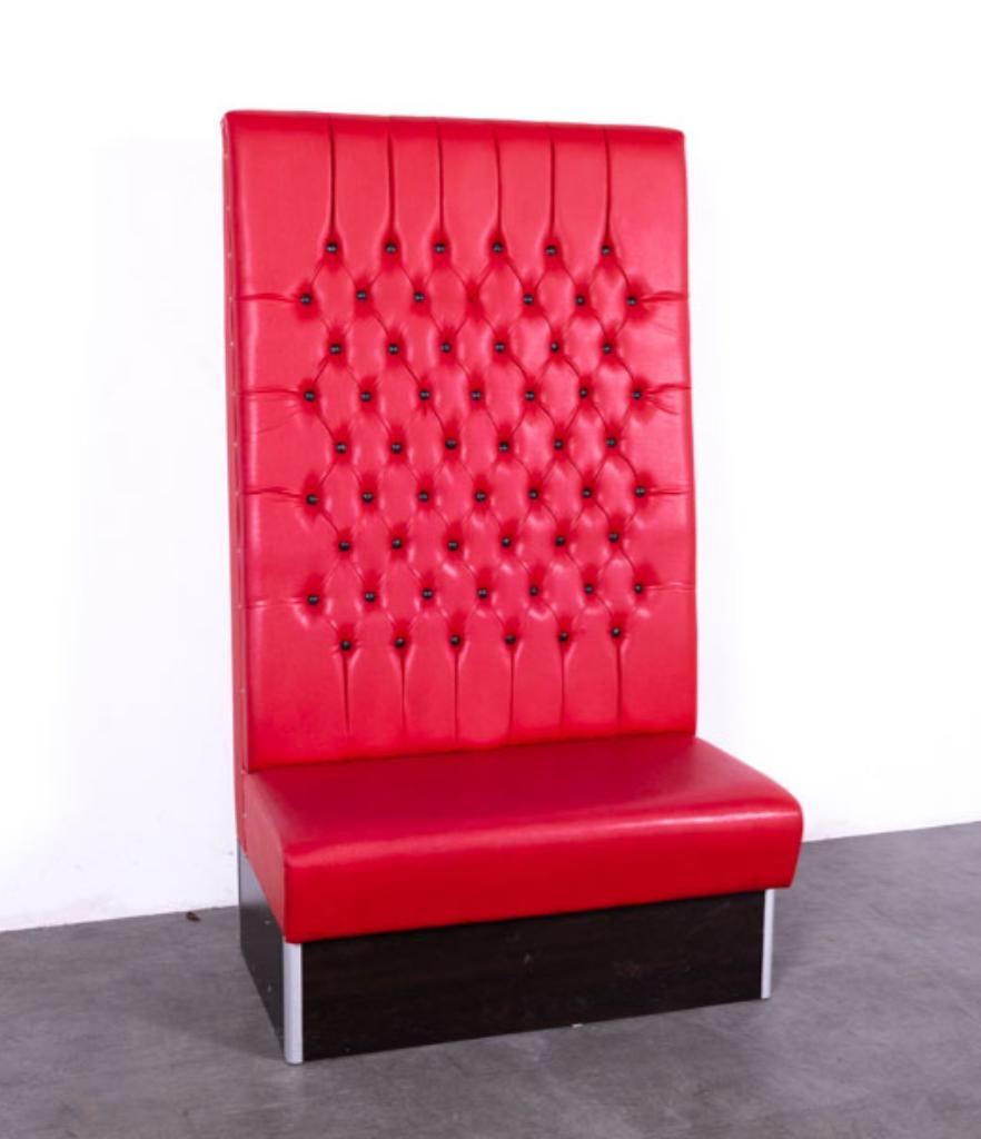 Wandbank rood 103cm (4stuks), Gebruikt, Minder dan 75 cm, Luxe, Tweepersoons