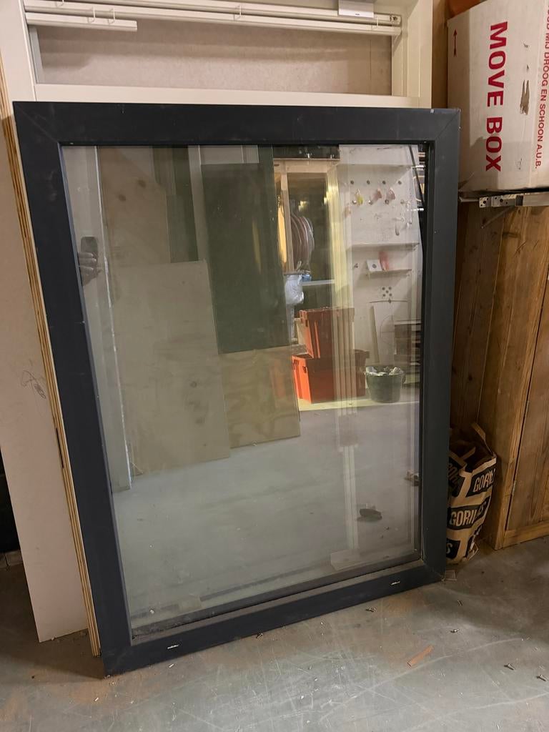 Schuco Kunststof Kozijn Antraciet/Wit Triple Glas, Doe-het-zelf en Verbouw, Kozijnen en Schuifpuien, Ophalen, Kunststof, Raamkozijn