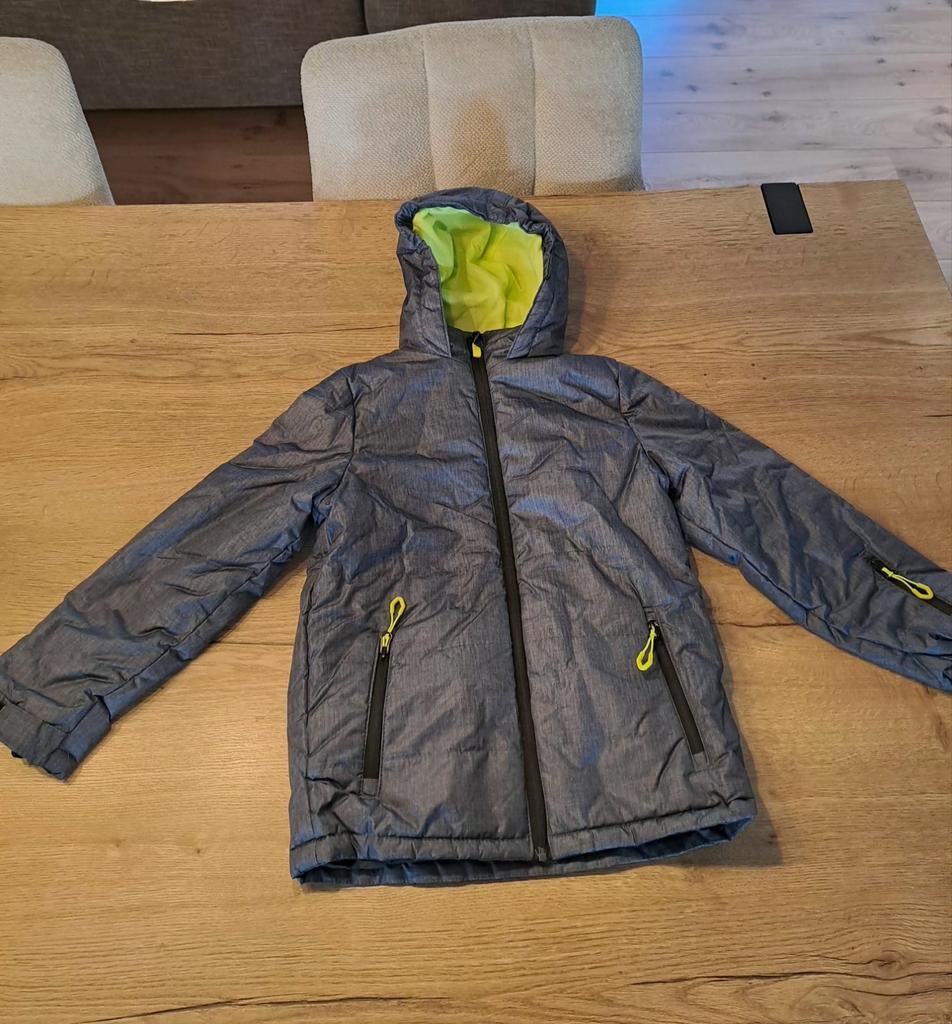 Skijas maat 140, Kinderen en Baby's, Kinderkleding | Maat 140, Ophalen of Verzenden, Zo goed als nieuw, Jongen of Meisje, Jas