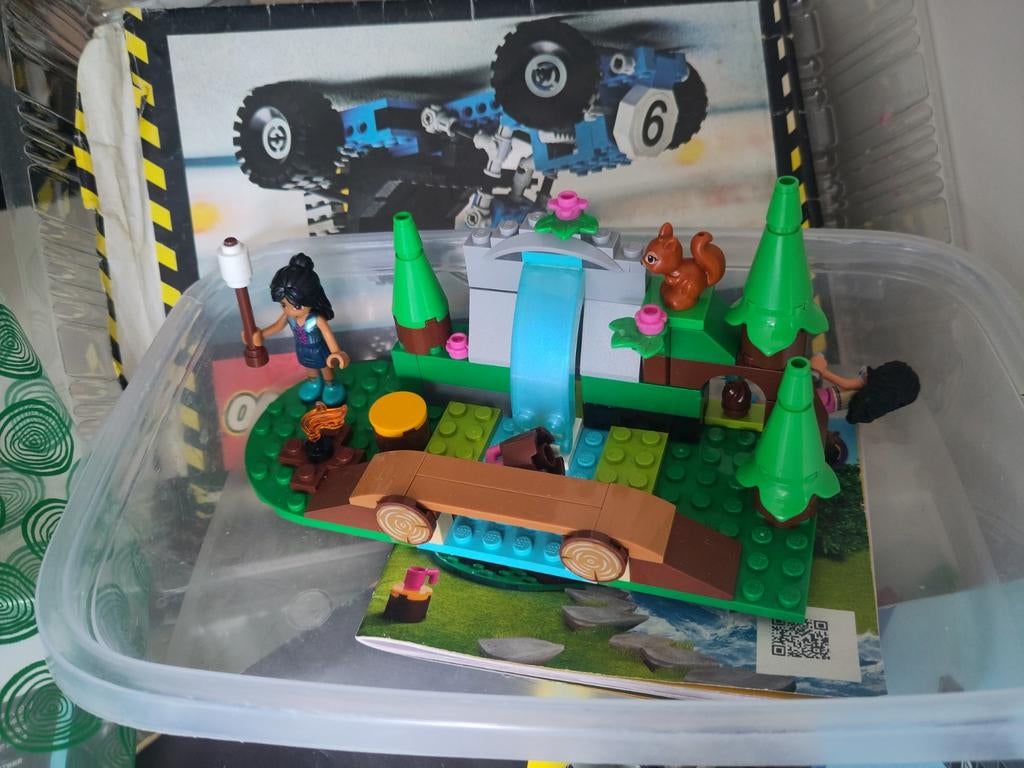 Lego friends kampvuur!, Ophalen of Verzenden