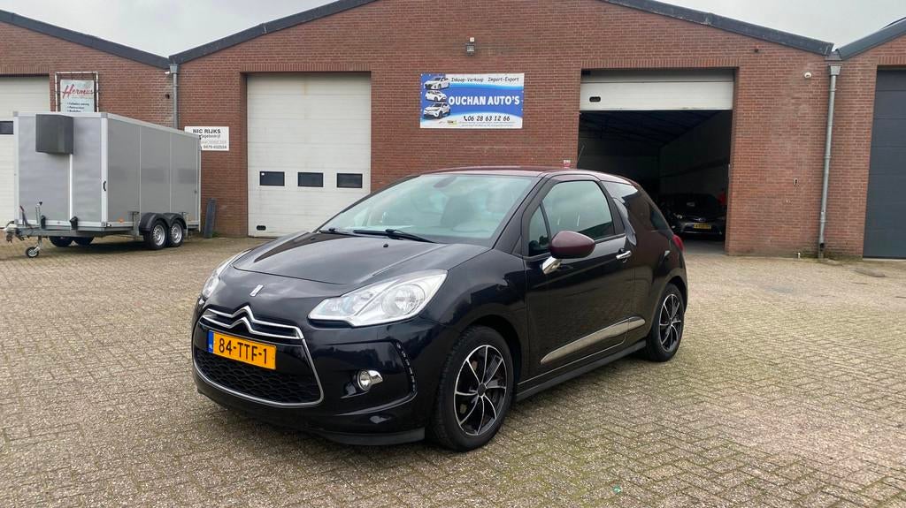 Citroen DS3 1.6 e-HDi So Chic, Voorwielaandrijving, Euro 5, 28 km/l, Gebruikt