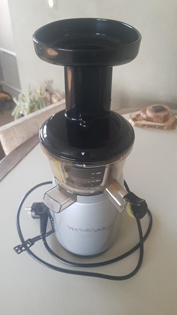 Versapers Emotion Titanium Slowjuicer 3G, Ophalen of Verzenden, Gebruikt, Elektrisch, Slowjuicer