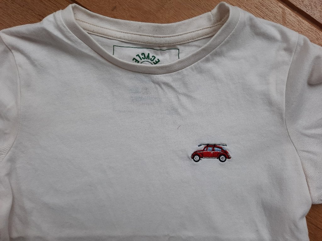 Kronstadt Kids t- shirt ecru met auto maat 122/128, Zo goed als nieuw, Shirt of Longsleeve, Jongen, Ophalen of Verzenden