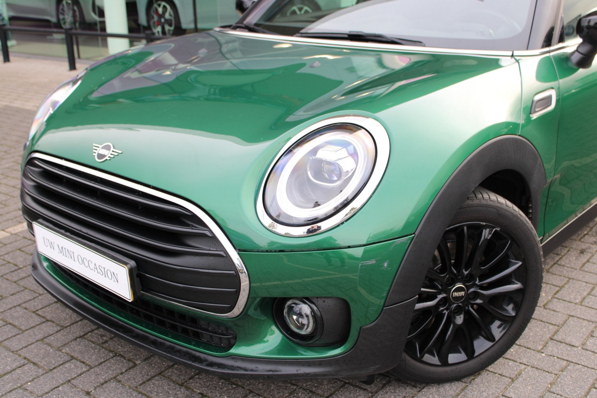 MINI Clubman Cooper Chili Automaat / Panoramadak / LED / Com, Auto's, Mini, 12 maanden, Gebruikt, 19 km/l, 3 cilinders