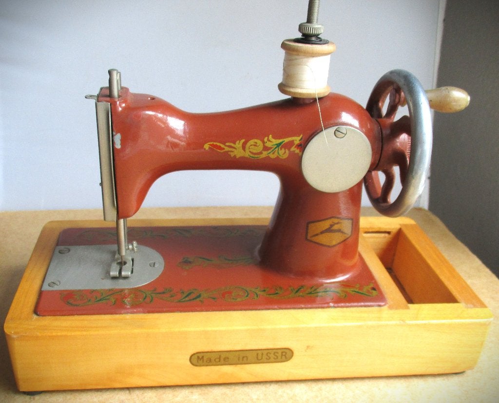 Naaimachine~Orsha Kinder Speelgoed Machine Metaal~Handnaai, Ophalen of Verzenden