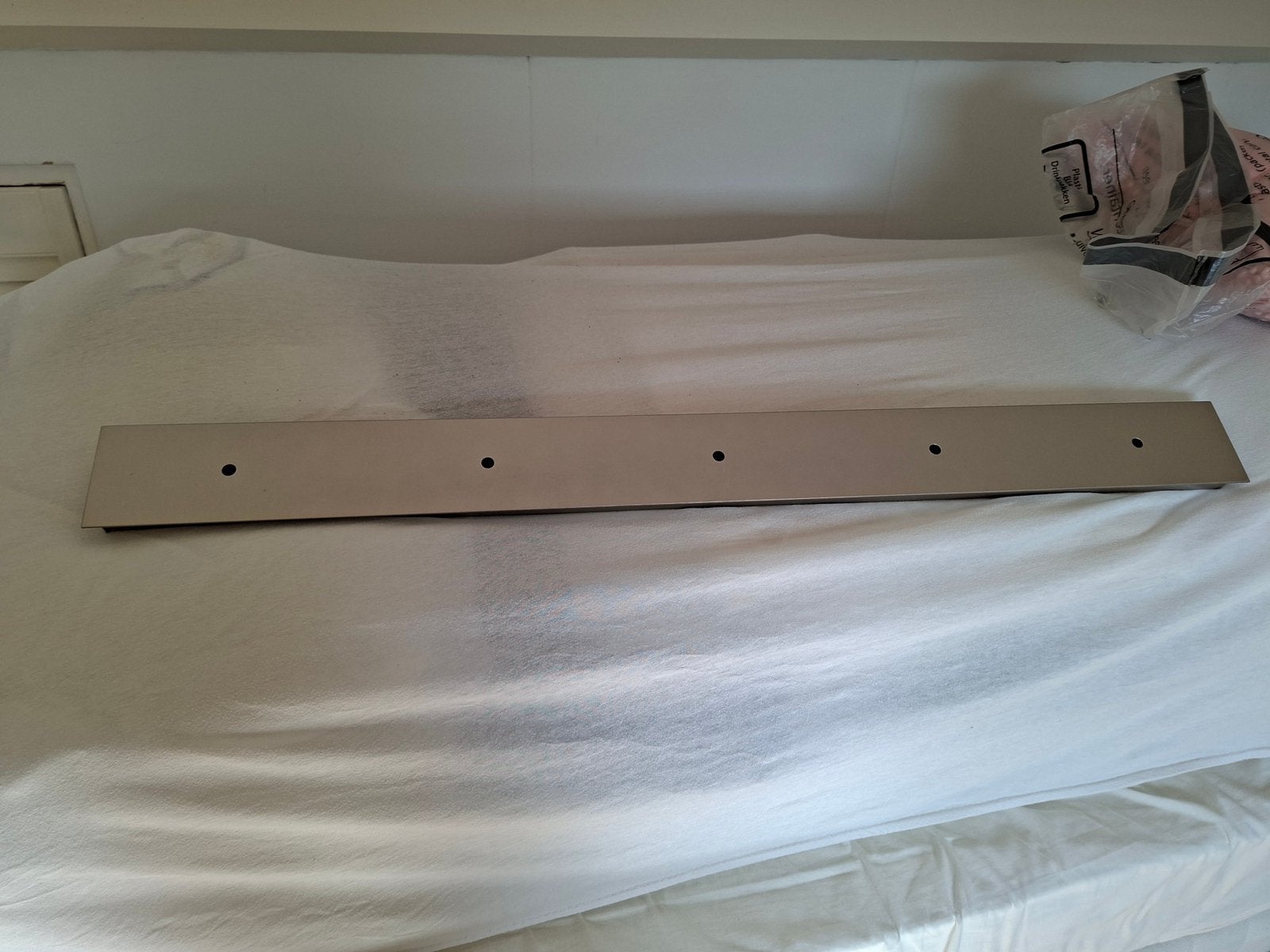 plafond plaat balk 5 gaats rvs Let past niet in pakket kast, Ophalen of Verzenden, Zo goed als nieuw