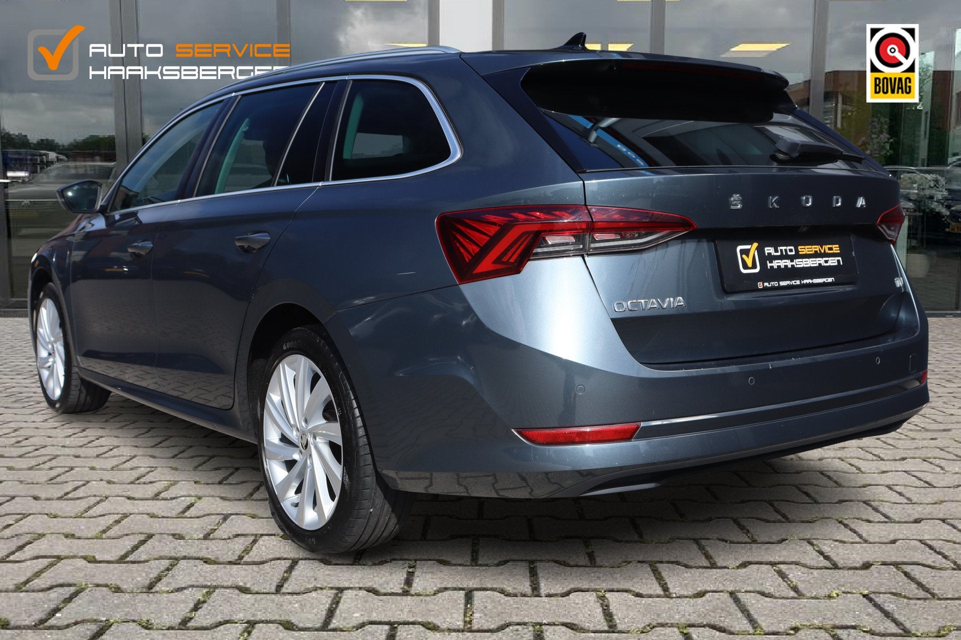 Skoda Octavia 1.4 TSI iV PHEV Business Edition | LED | Camer, Auto's, Stof, Gebruikt, Zwart, 4 cilinders