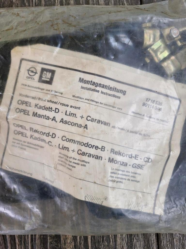 2 sets spatlappen Opel Kadett  Manta  Ascona  Rekord  Monza, Ophalen, Nieuw
