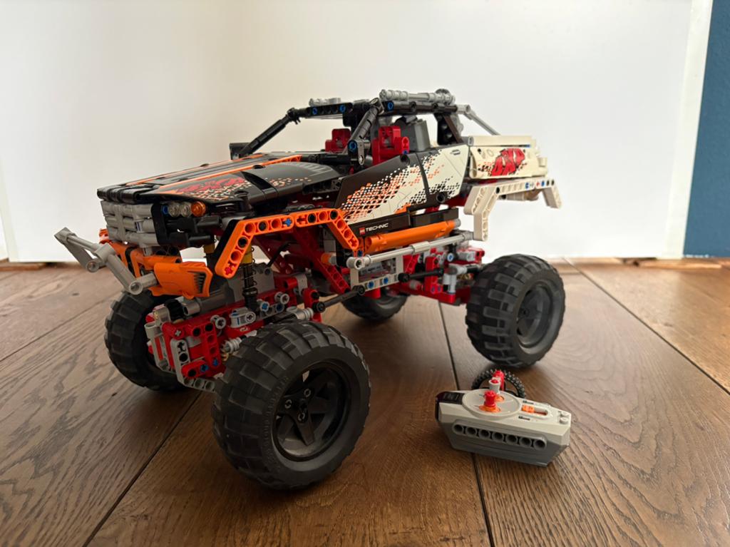 Lego technic 9398 4x4 Crawler met afstandsbediening, Ophalen, Gebruikt, Overige schalen, Auto offroad