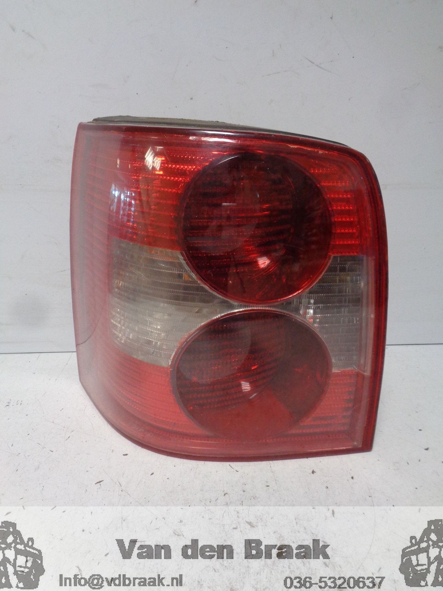 Volkswagen Passat Variant 2000-2005 Achterlicht links, Gebruikt, -, Volkswagen, Herkomst onderdeel bekend
