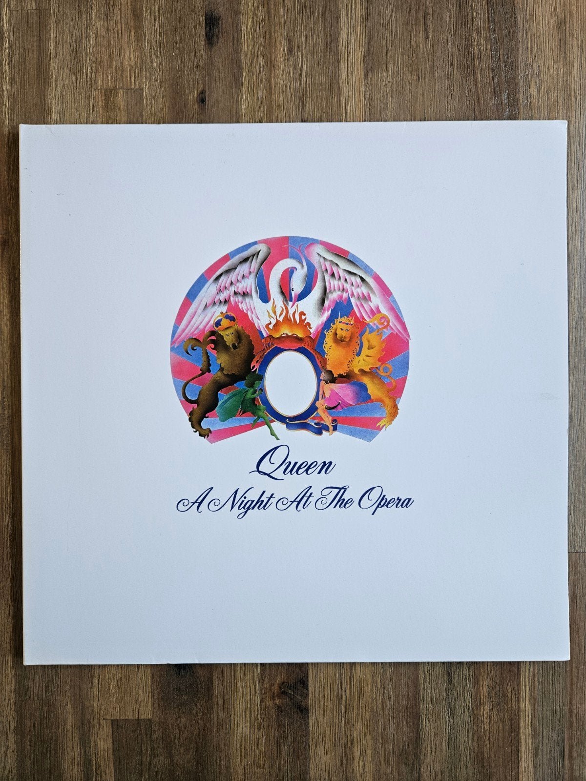Lp Queen - A Night At The Opera, LP, Ophalen of Verzenden, Zo goed als nieuw, Gatefold hoes