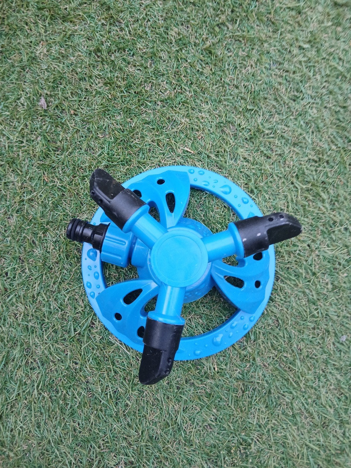 tuin sproeier plastic, Ophalen, Zo goed als nieuw